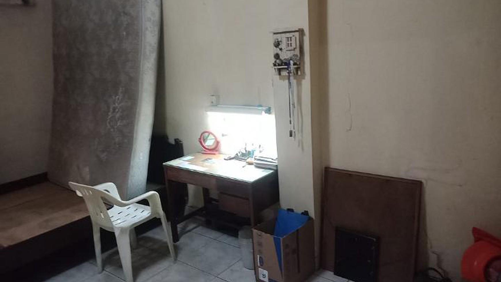 Rumah Sektor 1 Bintaro JakSek jalan utama, bisa pakai usaha...