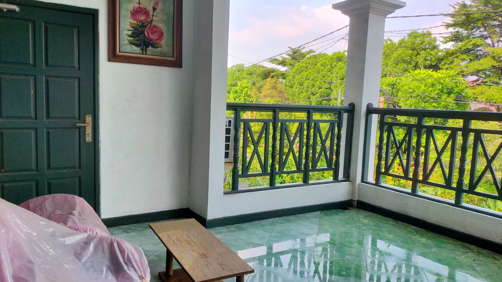 Rumah 2 Lantai, bebas banjir, lokasi strategis di Bintaro Sektor 2