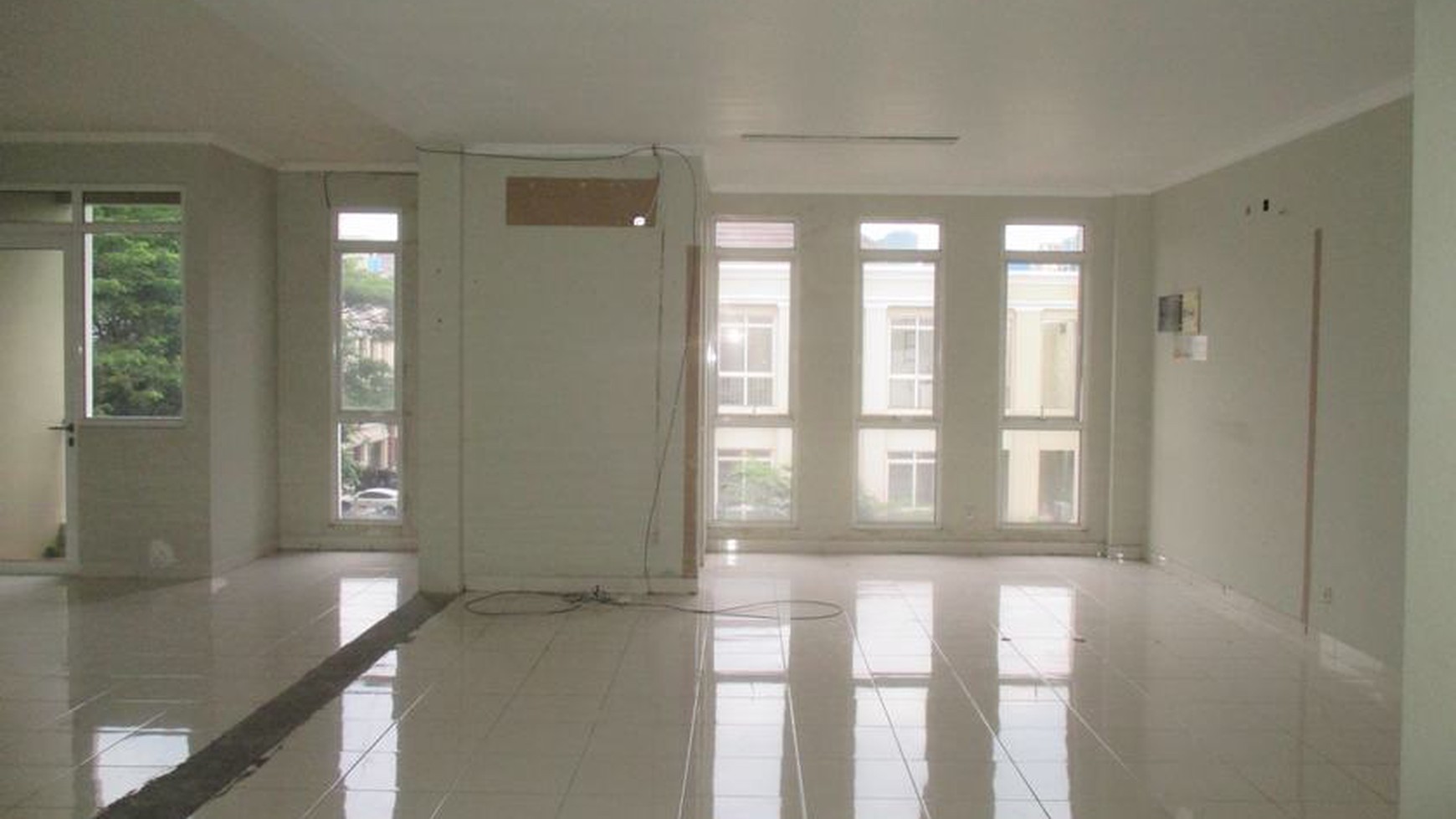 Dijual ruko bernilai investasi di Graha Boulevard Gading Serpong Tangerang