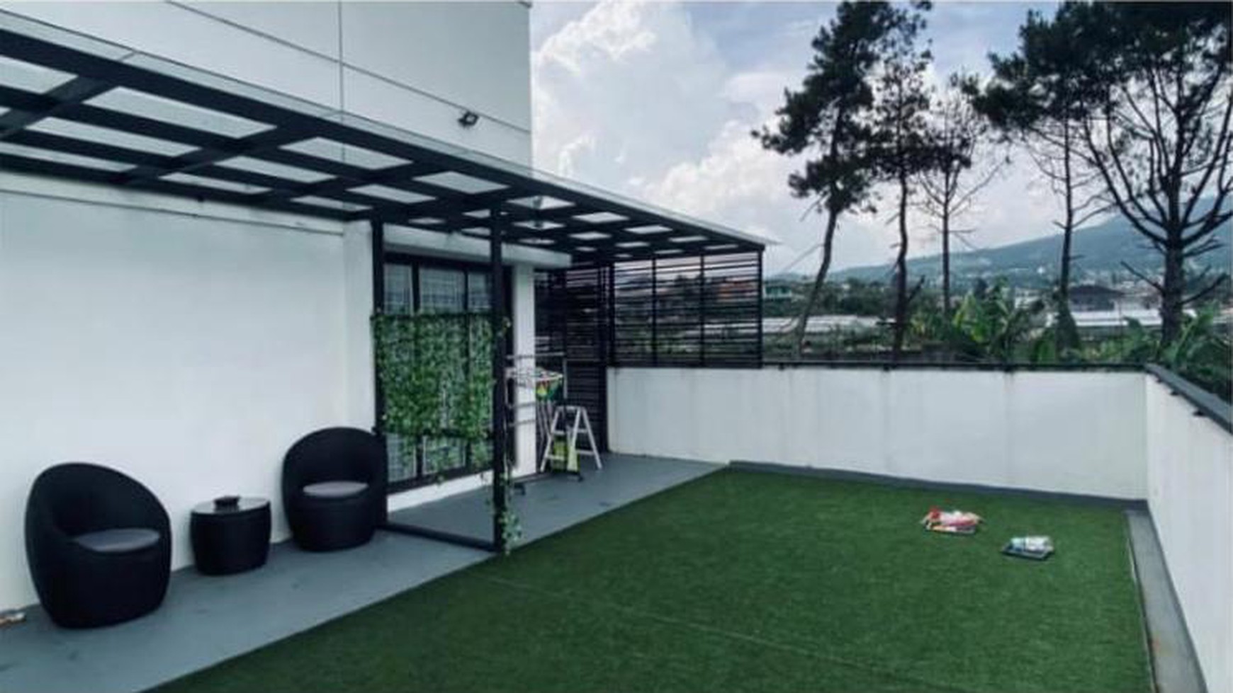 Rumah Bagus, Nyaman, dan Asri di Bandung