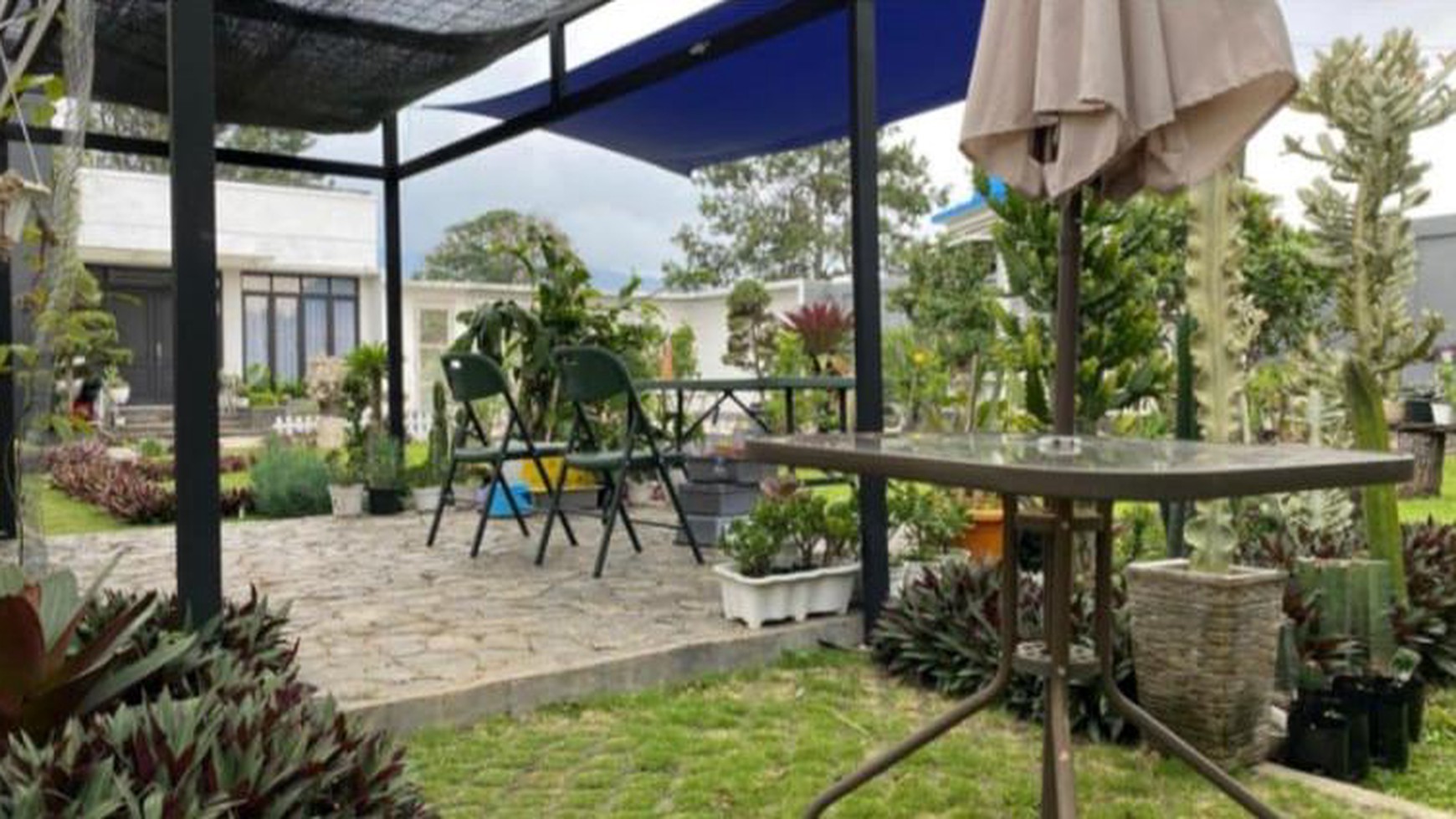 Rumah Bagus, Nyaman, dan Asri di Bandung