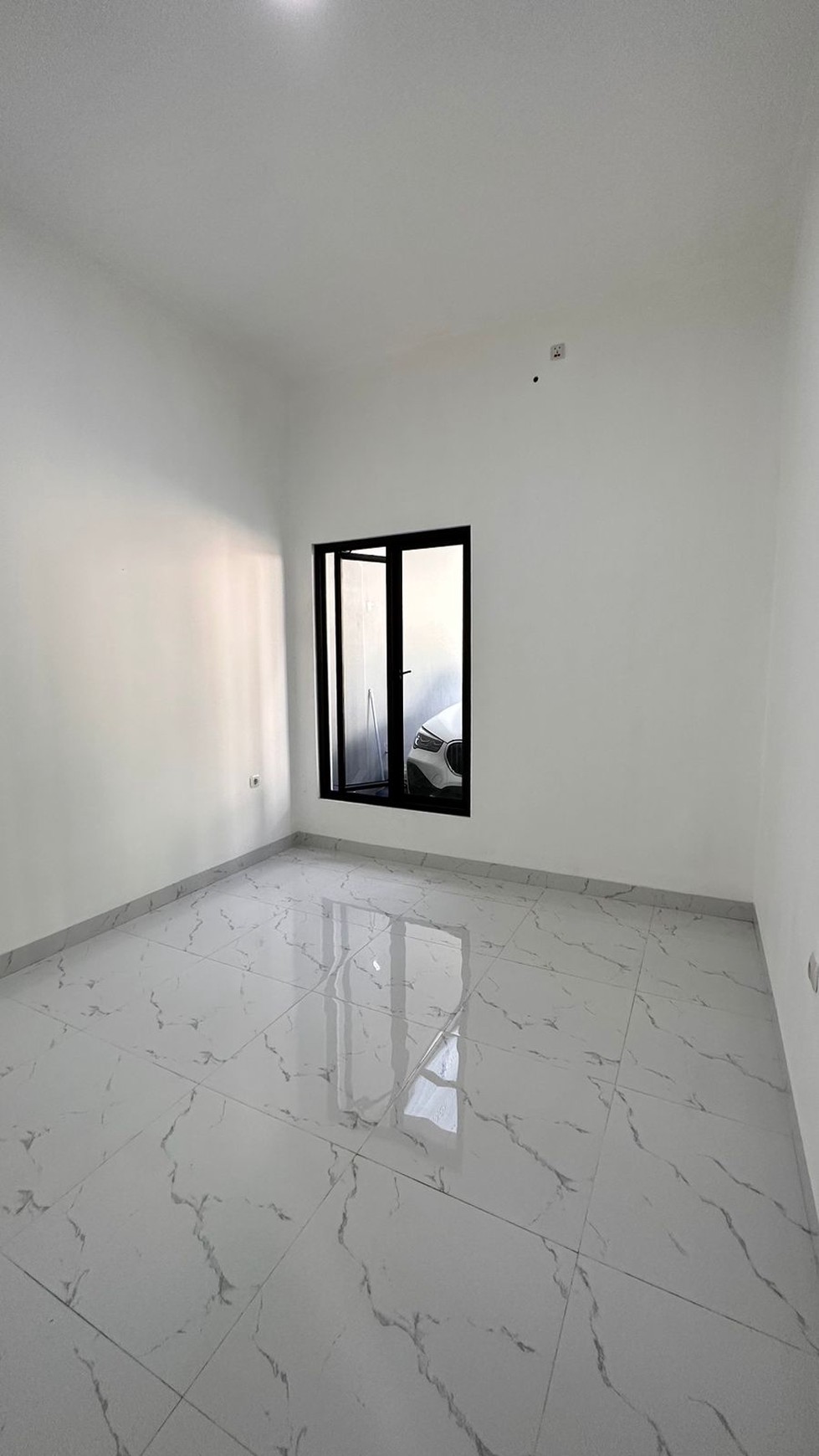 Best Price. Rumah bagus Beranda Serpong, Ciater