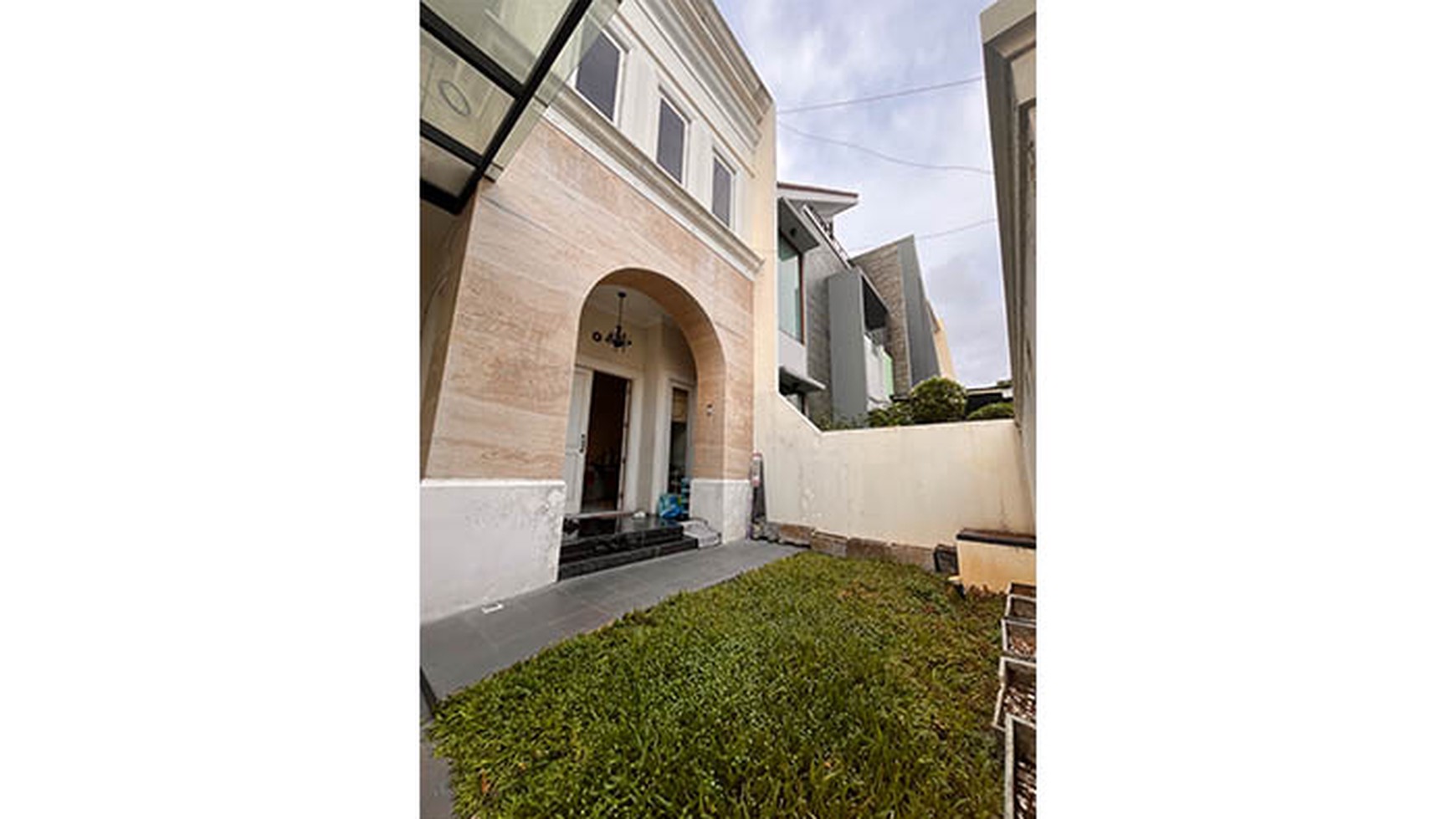 Rumah Hitung Tanah Area Cipete