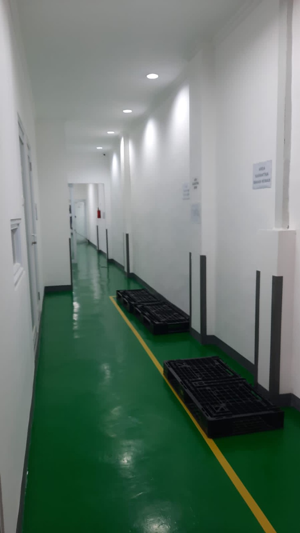 DIJUAL PABRIK KOSMETIK AKTIF JL. RAYA TROSOBO - SIDOARJO