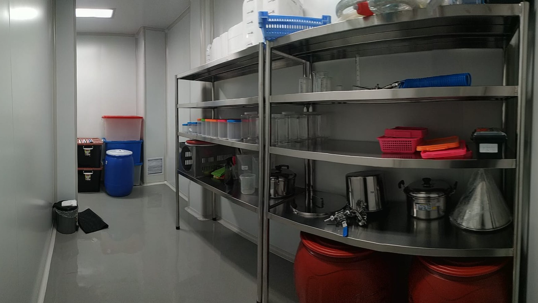 DIJUAL PABRIK KOSMETIK AKTIF JL. RAYA TROSOBO - SIDOARJO