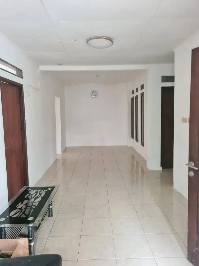 Best Price. Rumah hoek di Graha Bunga, Graha raya Bintaro