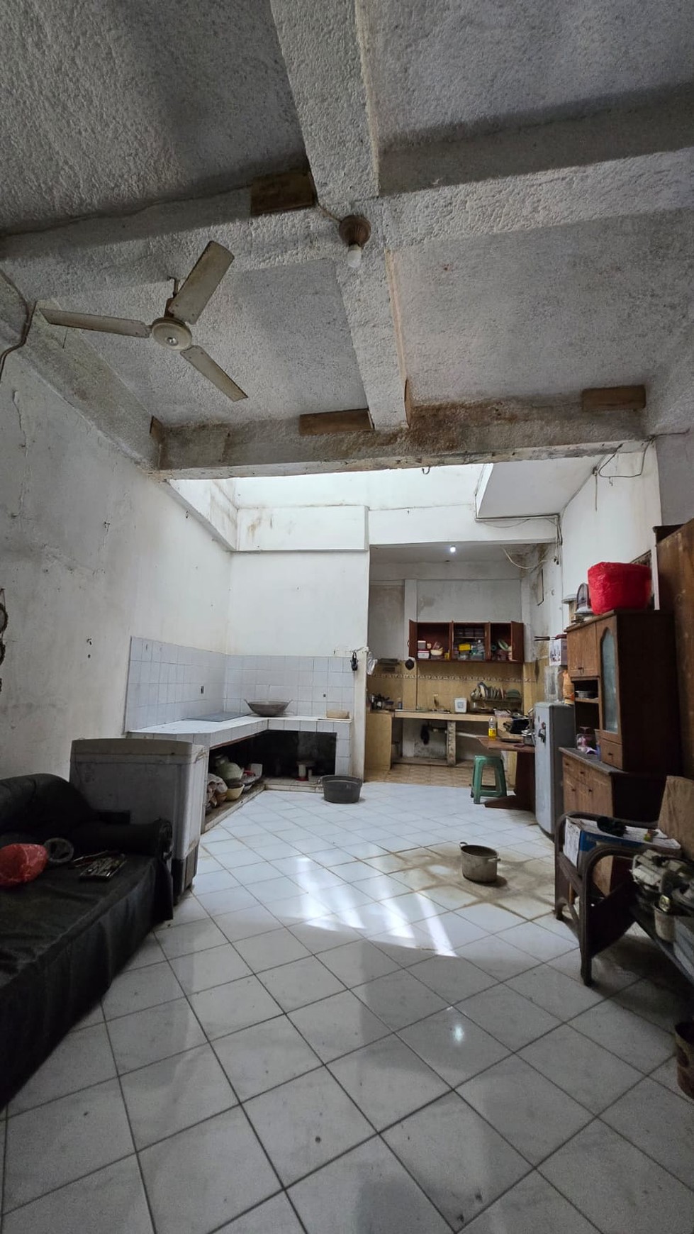 Rumah di Limo, Dekat ke Pintu Tol - Harga Nego
