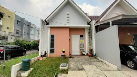 Flash Sale. Rumah minimalis cluster Catalina Navona Village, Gading Serpong