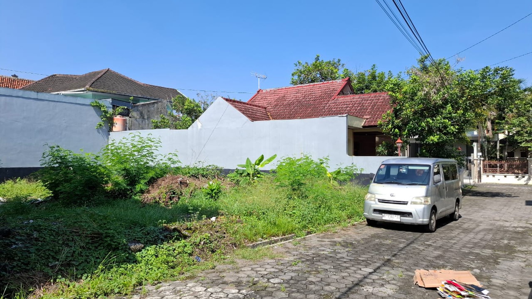 Tanah Luas 277 Meter Persegi di Belakang Monumen Jogja Kembali , Mlati Sleman