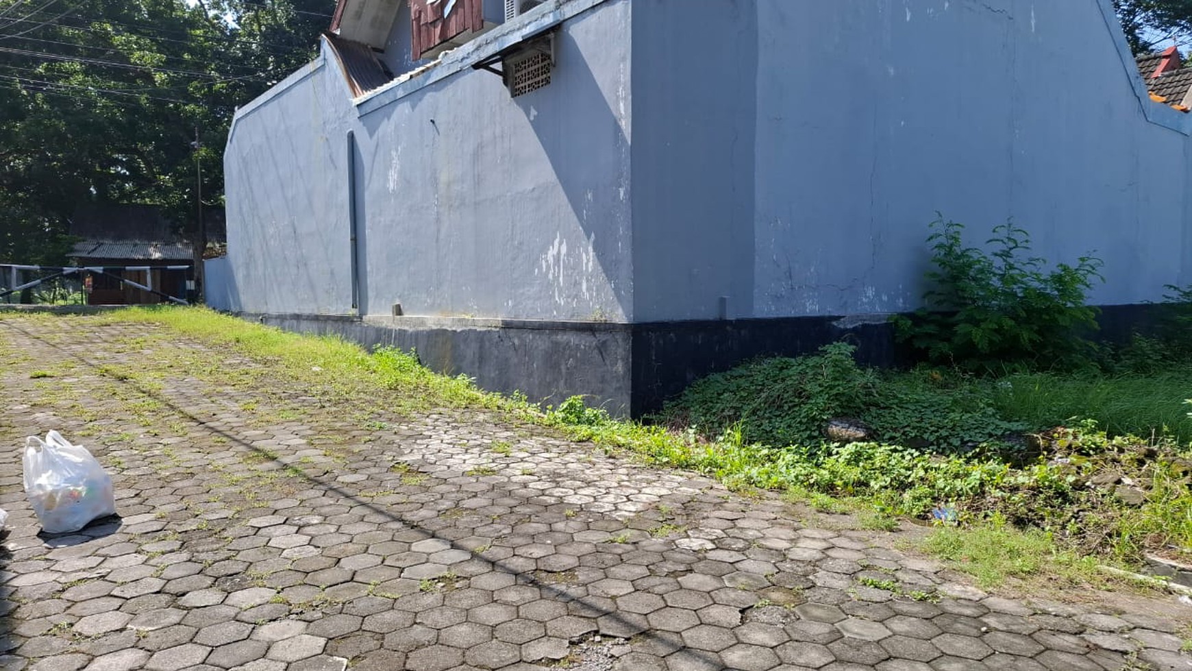 Tanah Luas 277 Meter Persegi di Belakang Monumen Jogja Kembali , Mlati Sleman