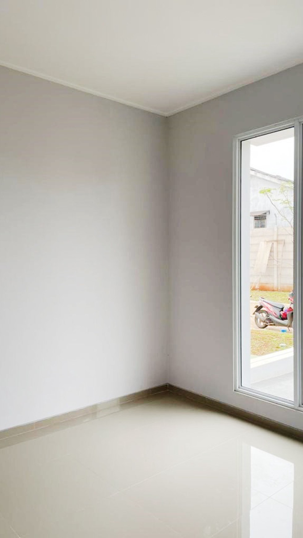 Rumah Baru,harga murah,posisi hook di Bintaro Jaya 7