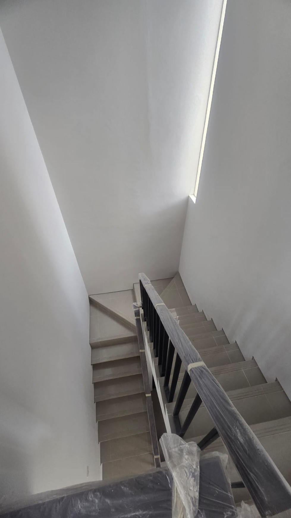 Rumah Baru di Serpong Cisauk