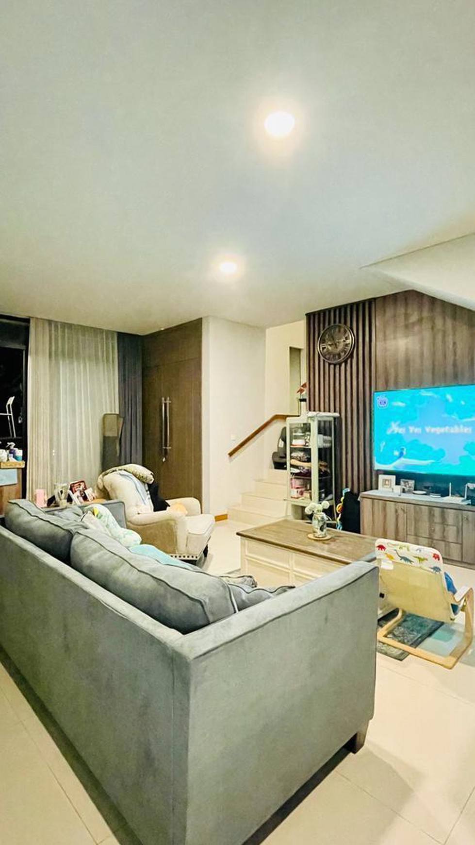 Rumah keamanan,luas tanah 180/luas bangun 260 Di Cluster Caelus Green Wich Park BSD Tangerang Selatan