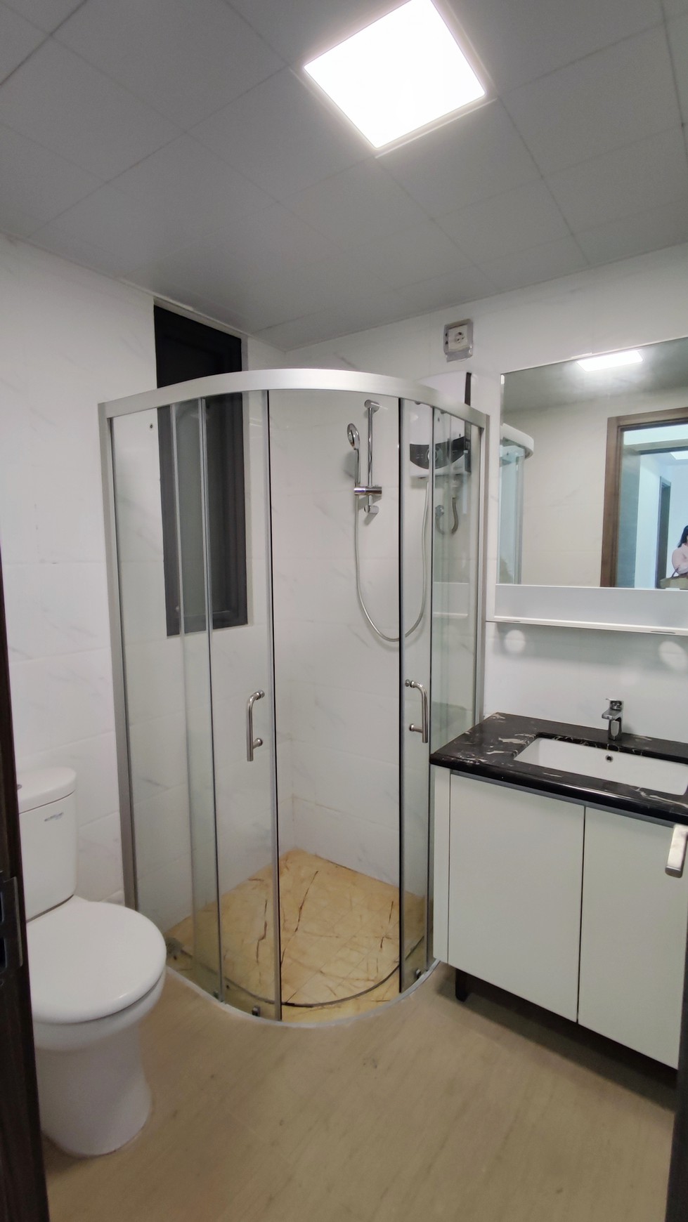 Hot Sale. Apartment 3BR di Sky House tower Claymore, BSD