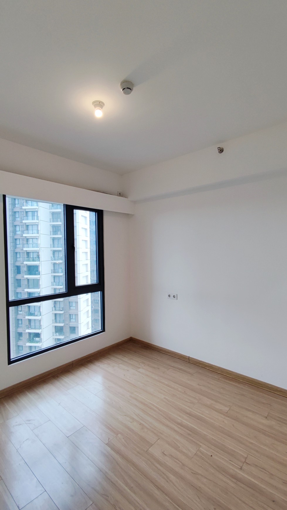 Hot Sale. Apartment 3BR di Sky House tower Claymore, BSD