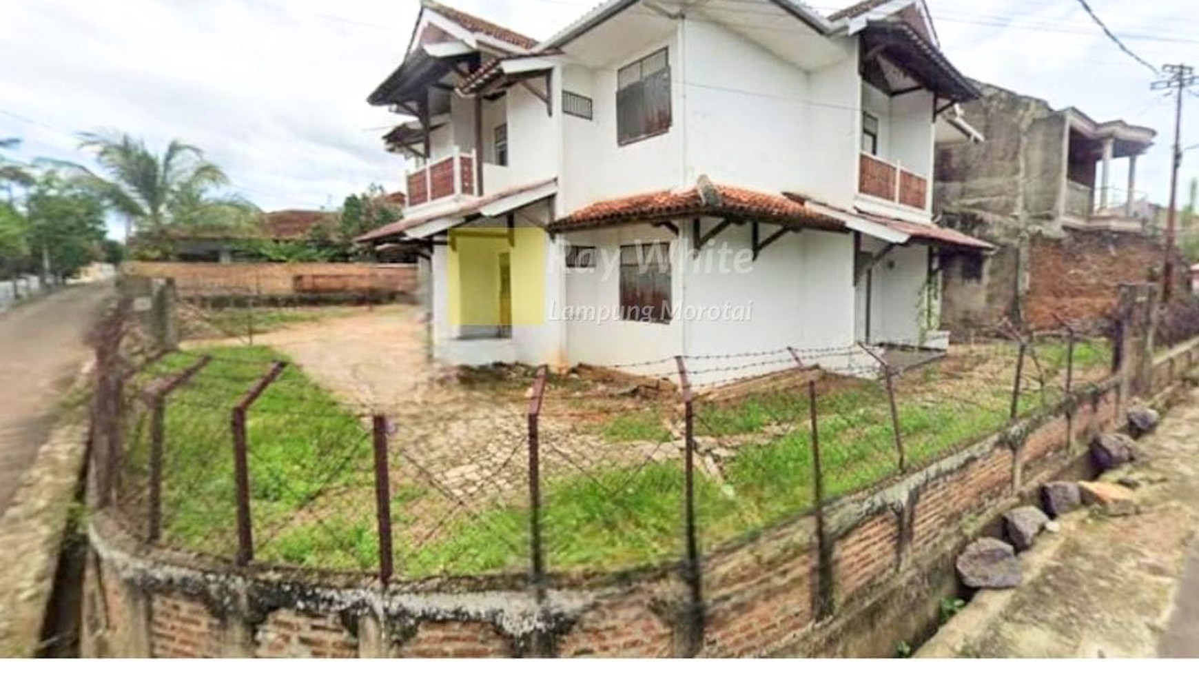Dijual Rumah Kostan Dua Lantai hl