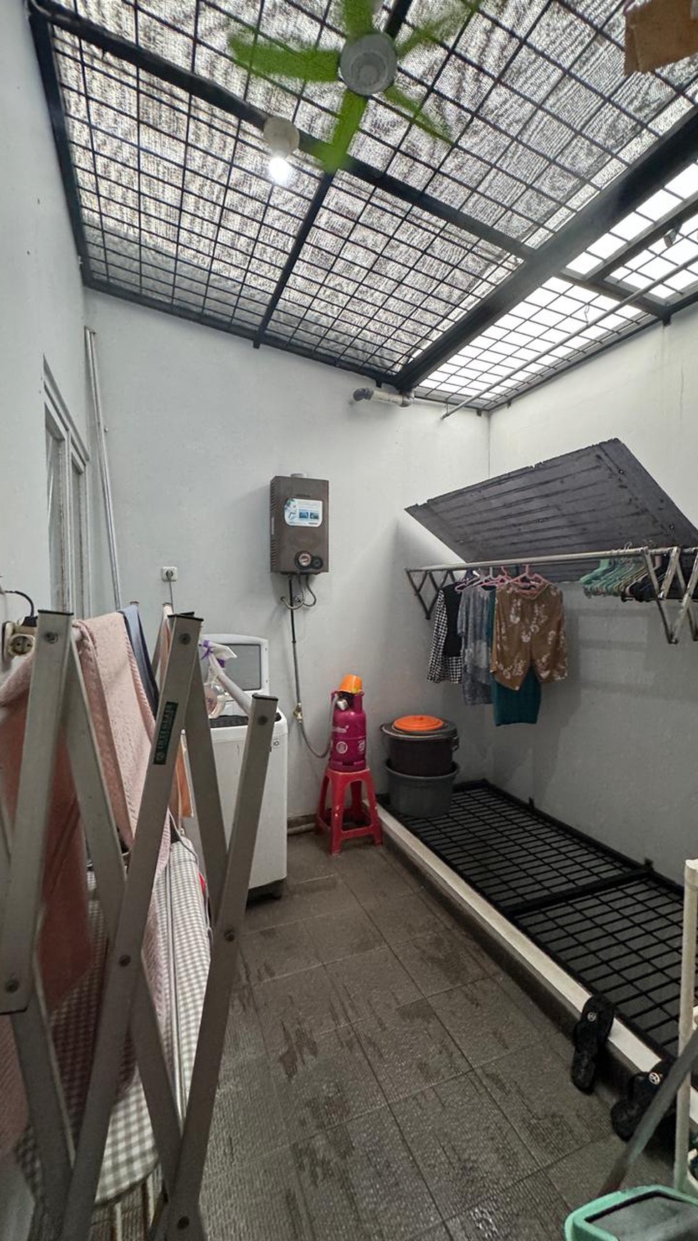 Flash Sale. Rumah bagus Graha Bunga Graha Raya, Bintaro