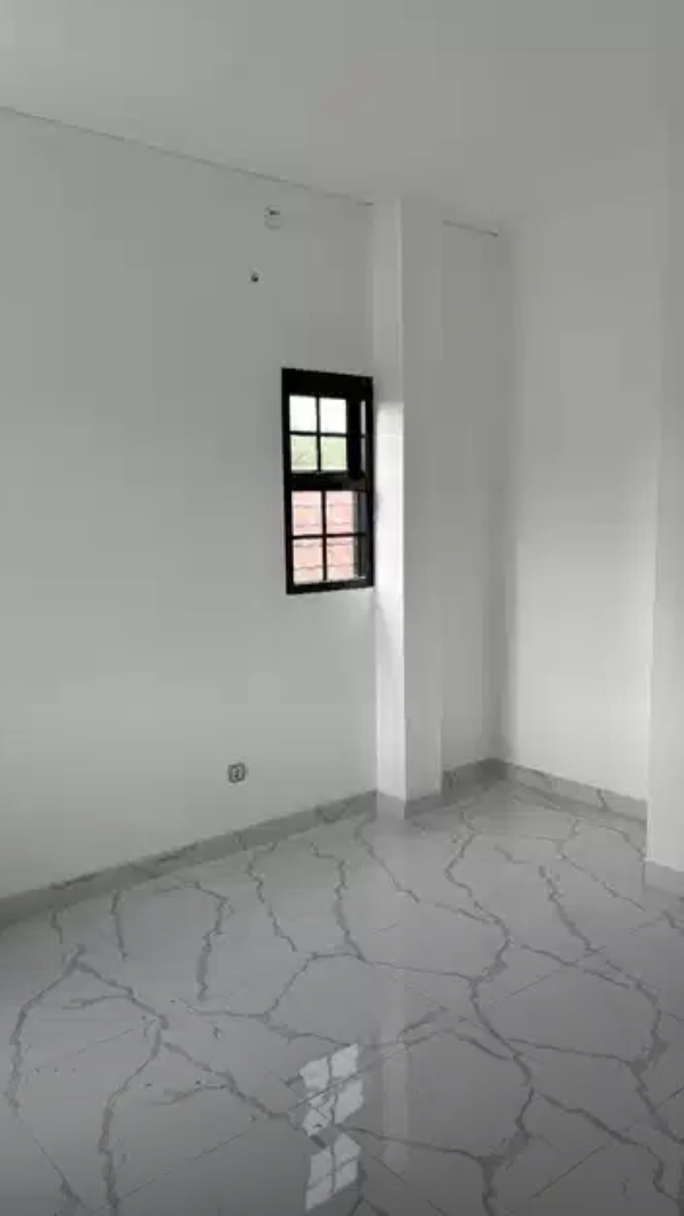 Termurah. Rumah mewah Cisauk, Tangerang