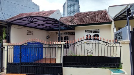 Termurah. Rumah standar cluster Catalina, Gading Serpong