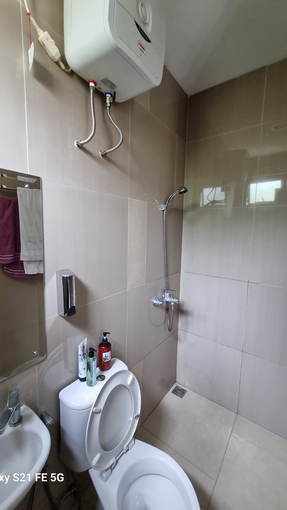 Rumah Bagus di The Savia BSD City Semi Furnished Dekat Toll