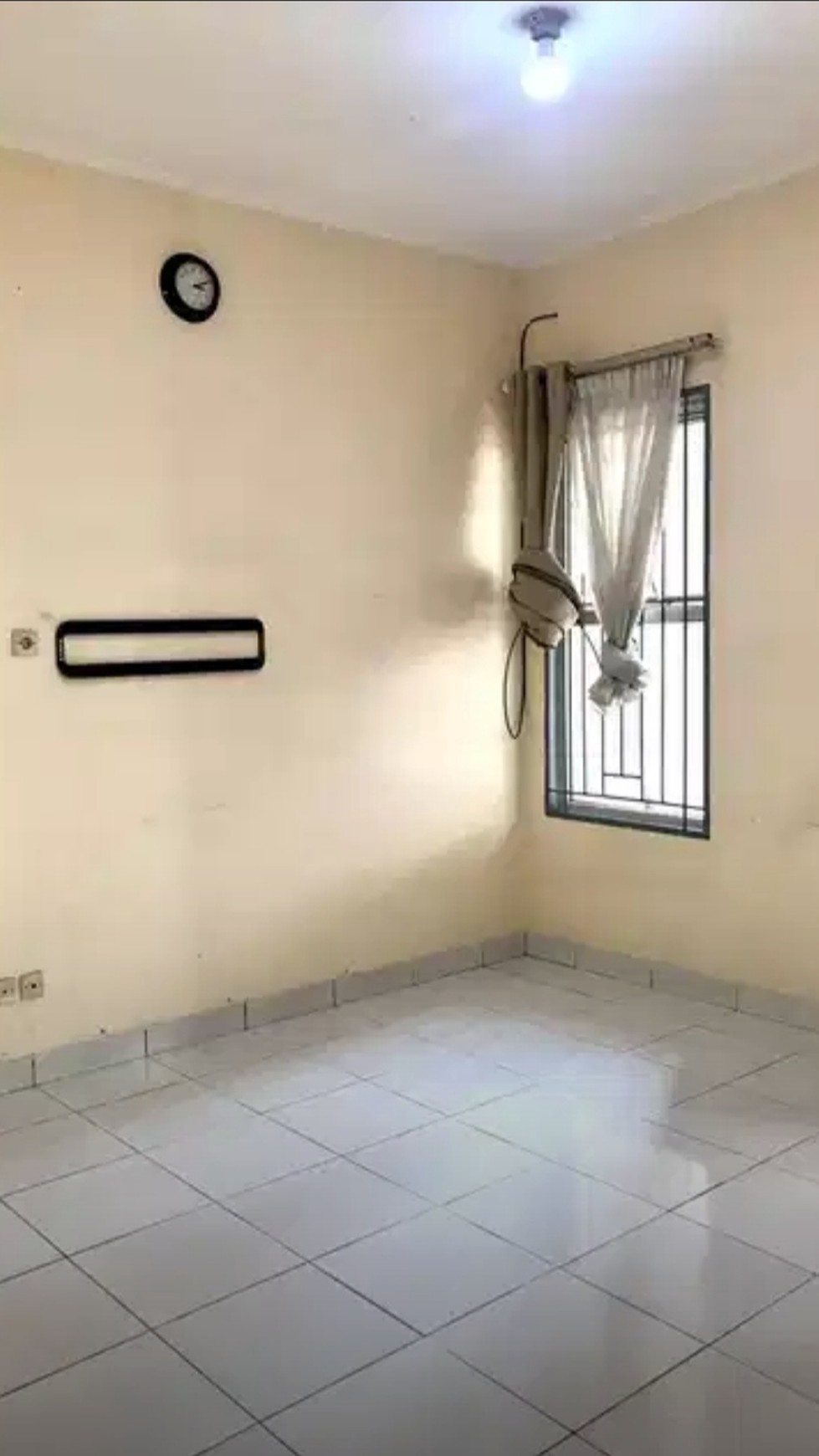 Fast Rent. Rumah 2 lantai Serpong Garden Green Park, Cisauk