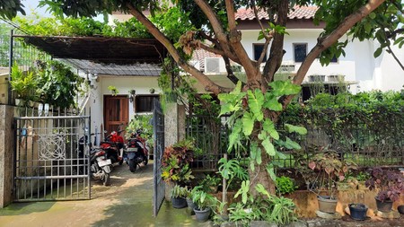 Ruma bagus, Asri, Bebas Banjir siap huni di Bintaro Sektor 5