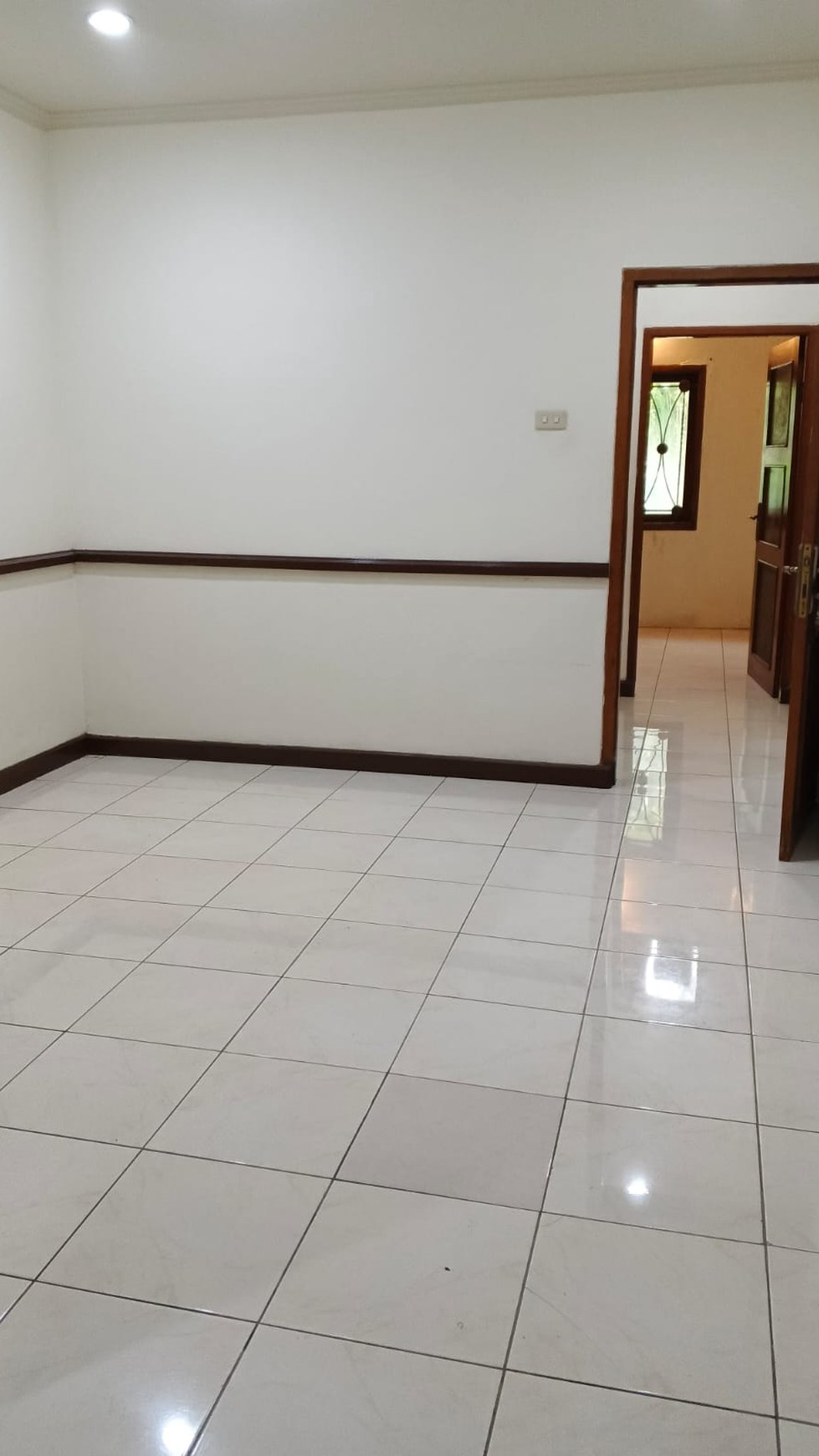 Ruma bagus, Asri, Bebas Banjir siap huni di Bintaro Sektor 5