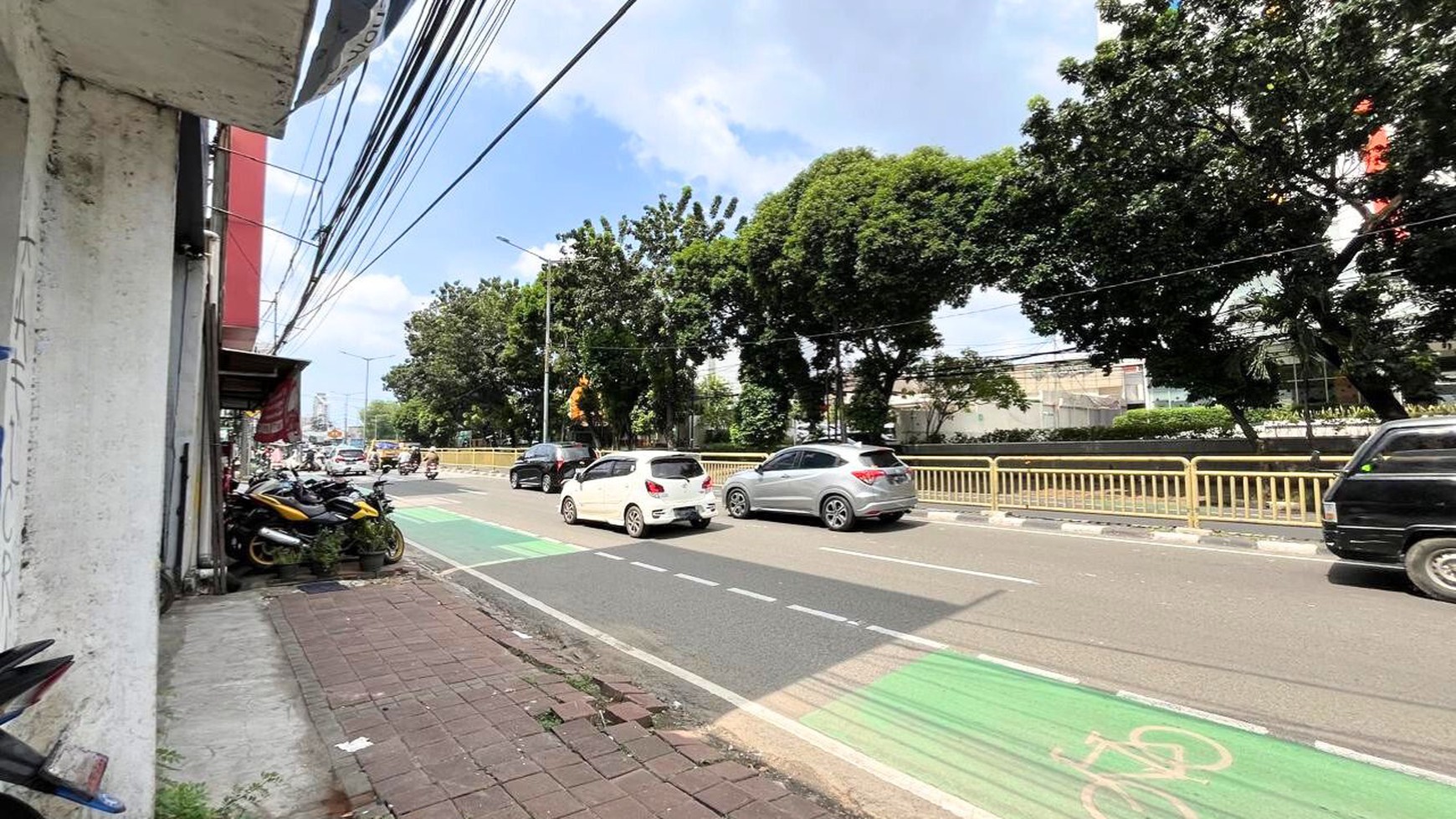 Ruang Usaha Cocok Untuk Usaha di Soepomo Tebet