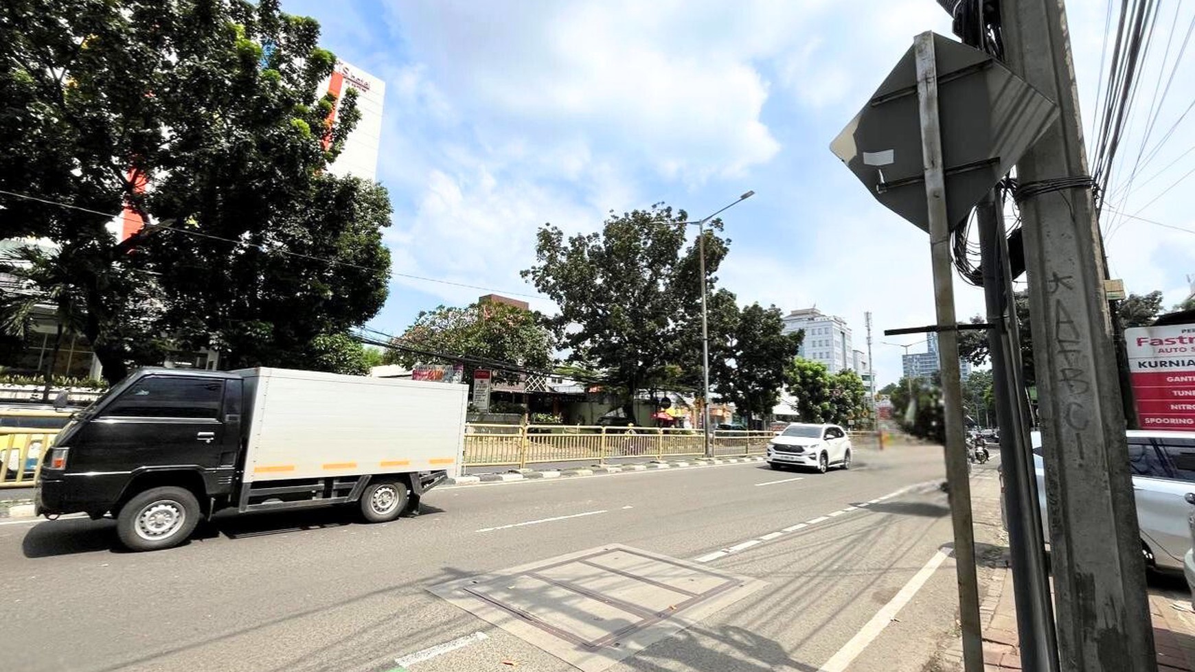 Ruang Usaha Cocok Untuk Usaha di Soepomo Tebet