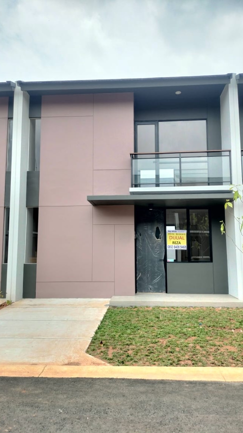 Hot Rent. Rumah brand new Park Serpong cluster Cendana Prive, Legok