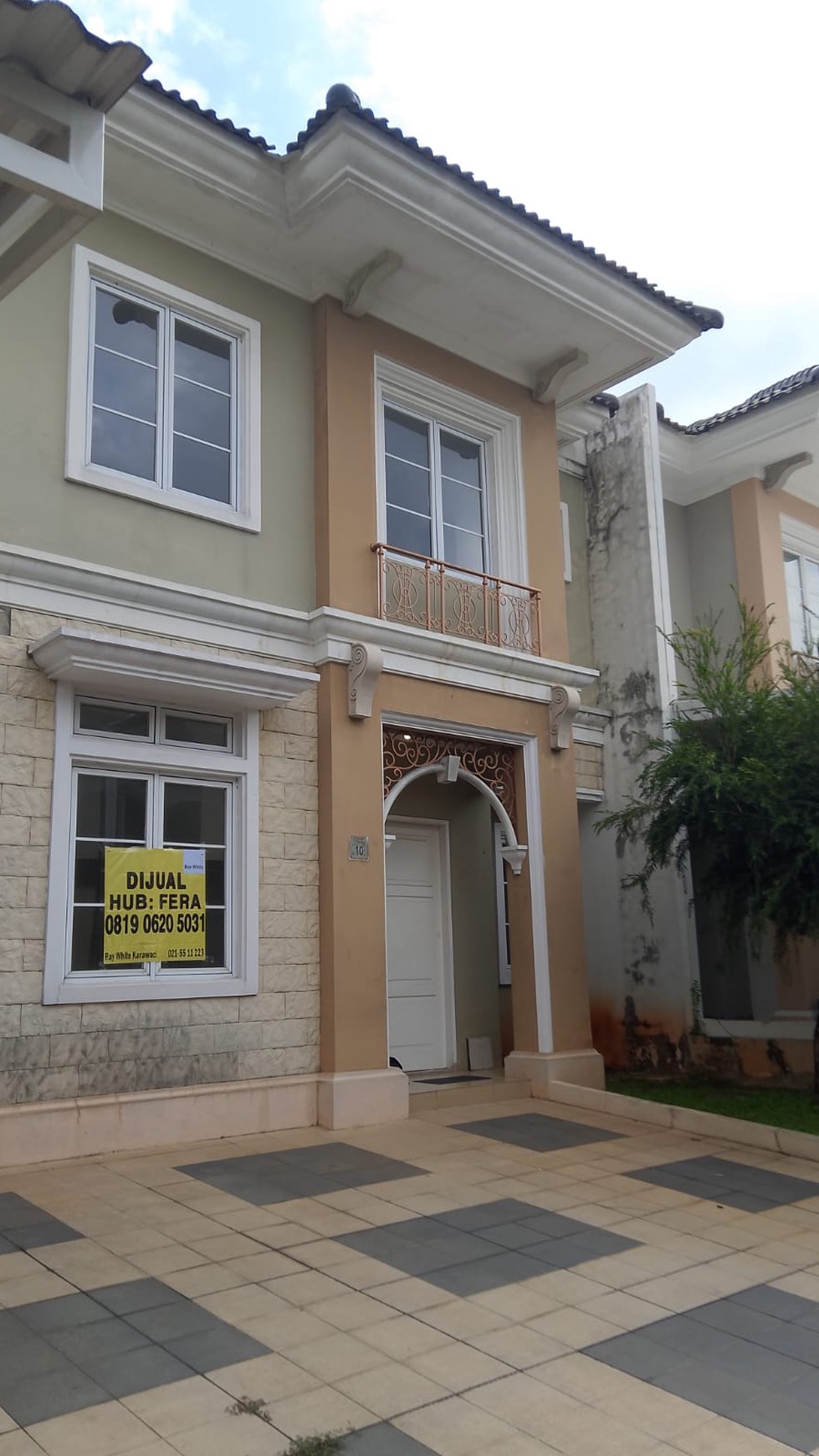 Dijual Rumah Siap Huni Di Cluster Trimezia Yang Lokasi Sangat Strategis , Gading Serpong