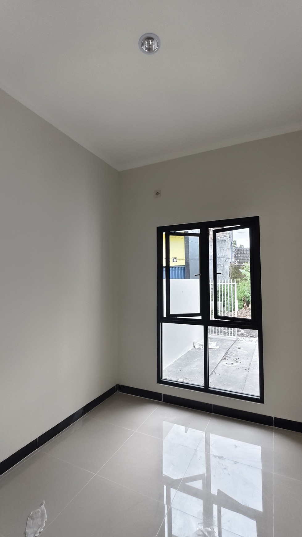 Dijual Rumah 500 Jutaan Siap Huni Di Medokan Ayu, Surabaya Timur