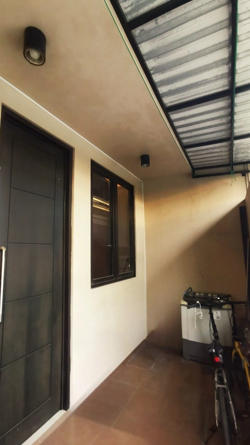 Dijual Rumah Bagus Siap Huni Dekat MERR Di Rungkut, Surabaya