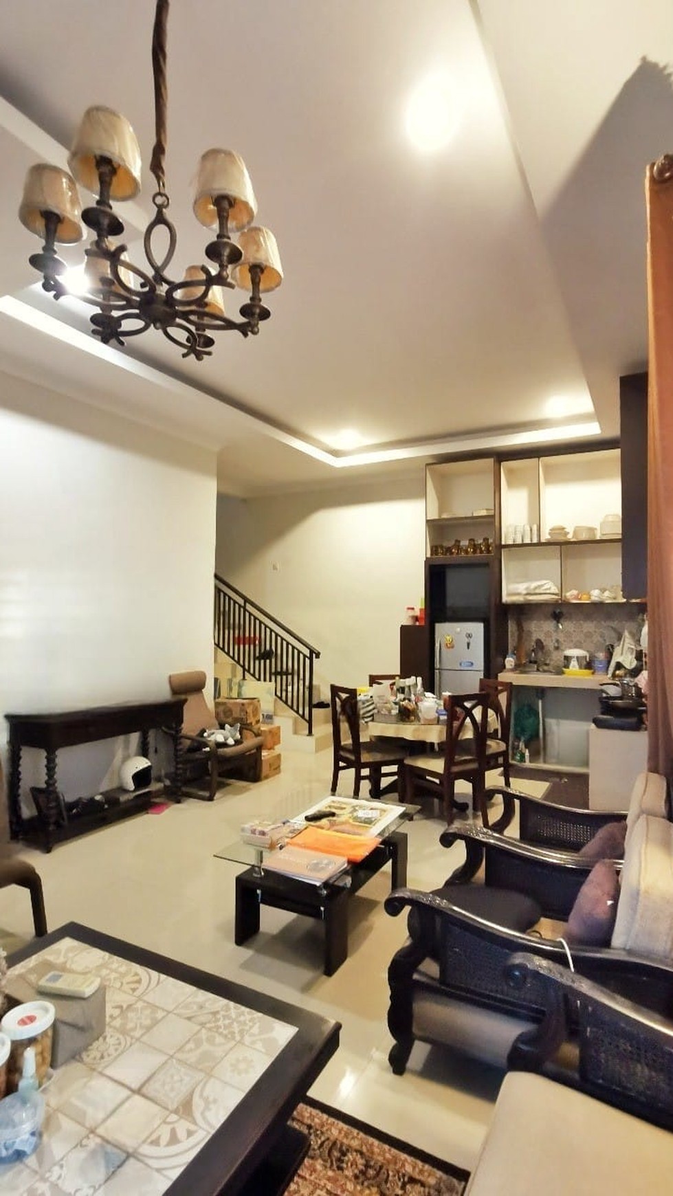 Dijual Rumah 2 Lantai Dekat Jalan MERR Rungkut, Surabaya