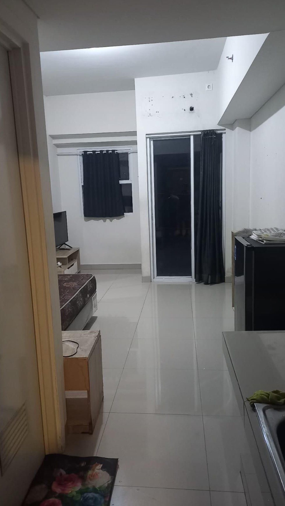 Termurah. Apartemen full Furnished Parkland Avenue, Serpong