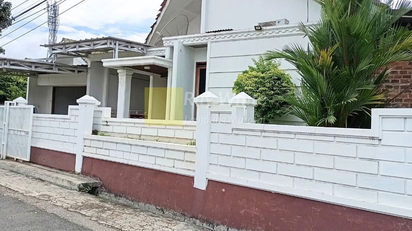 Rumah Hitung Tanah Area Cipete