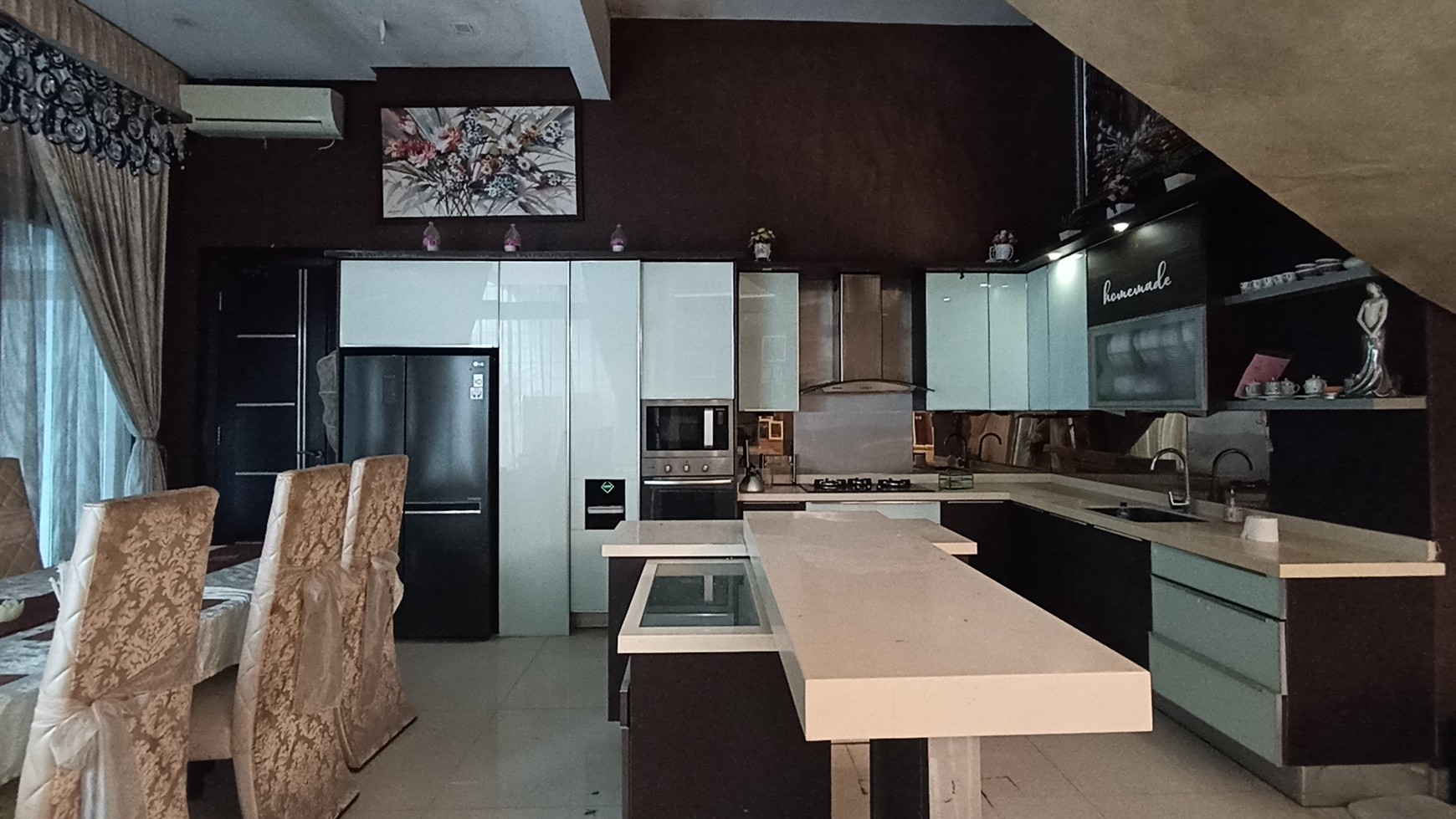 Rumah Hitung Tanah Area Cipete