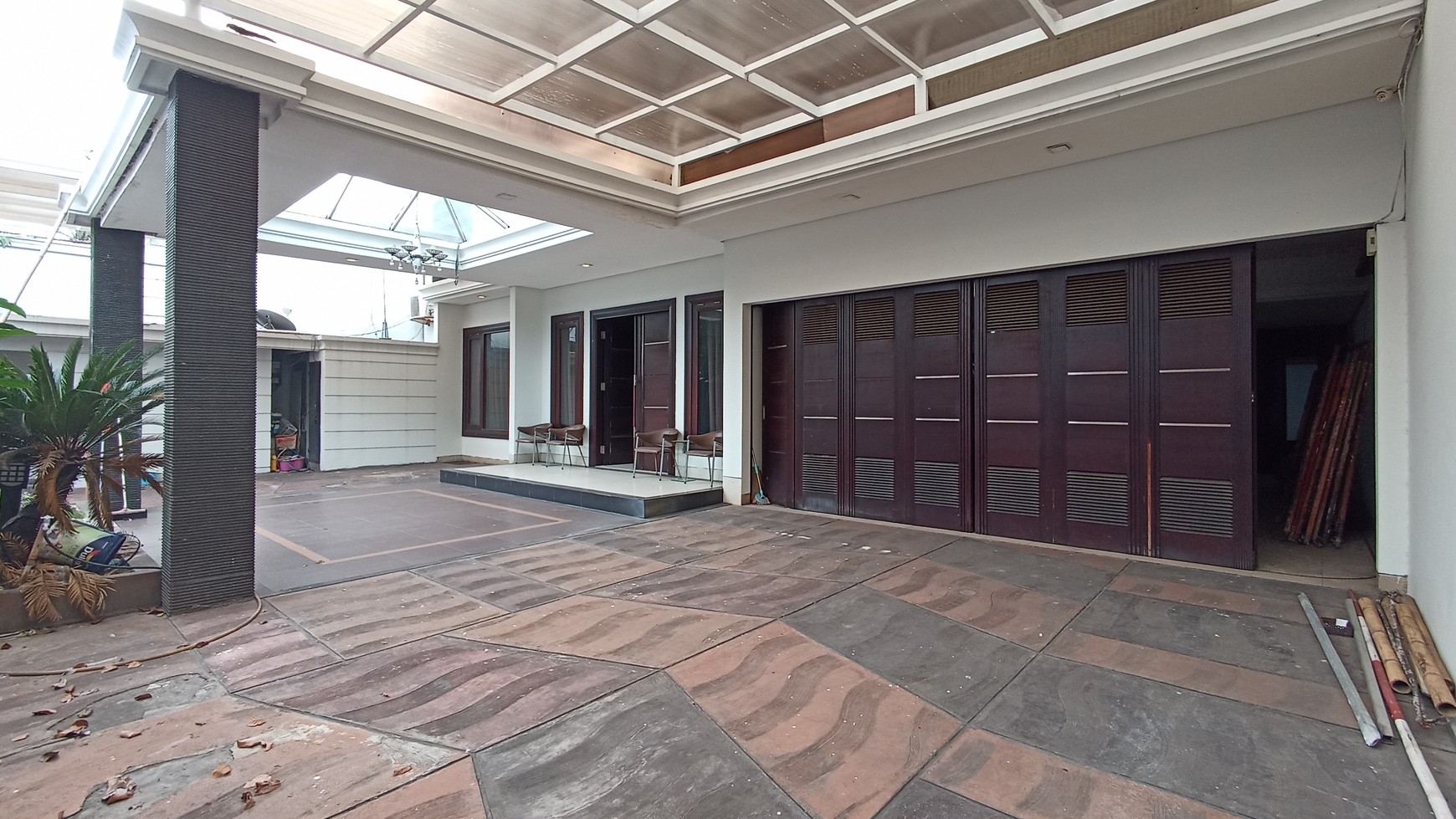 Rumah Hitung Tanah Area Cipete