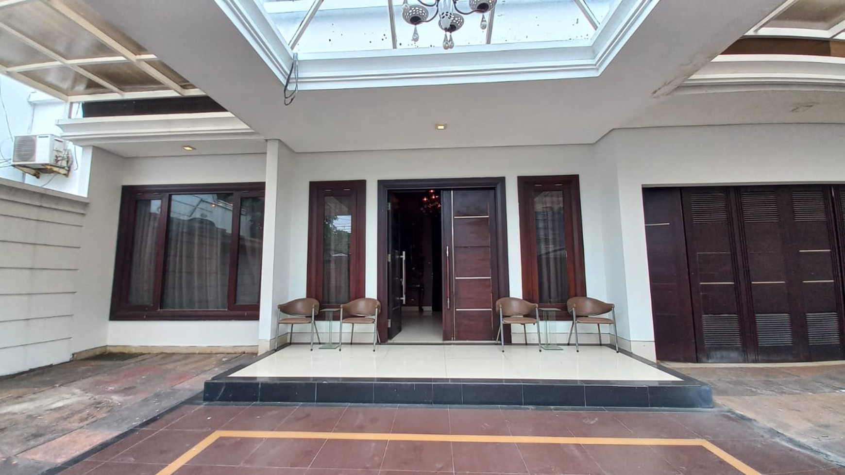 Rumah Hitung Tanah Area Cipete