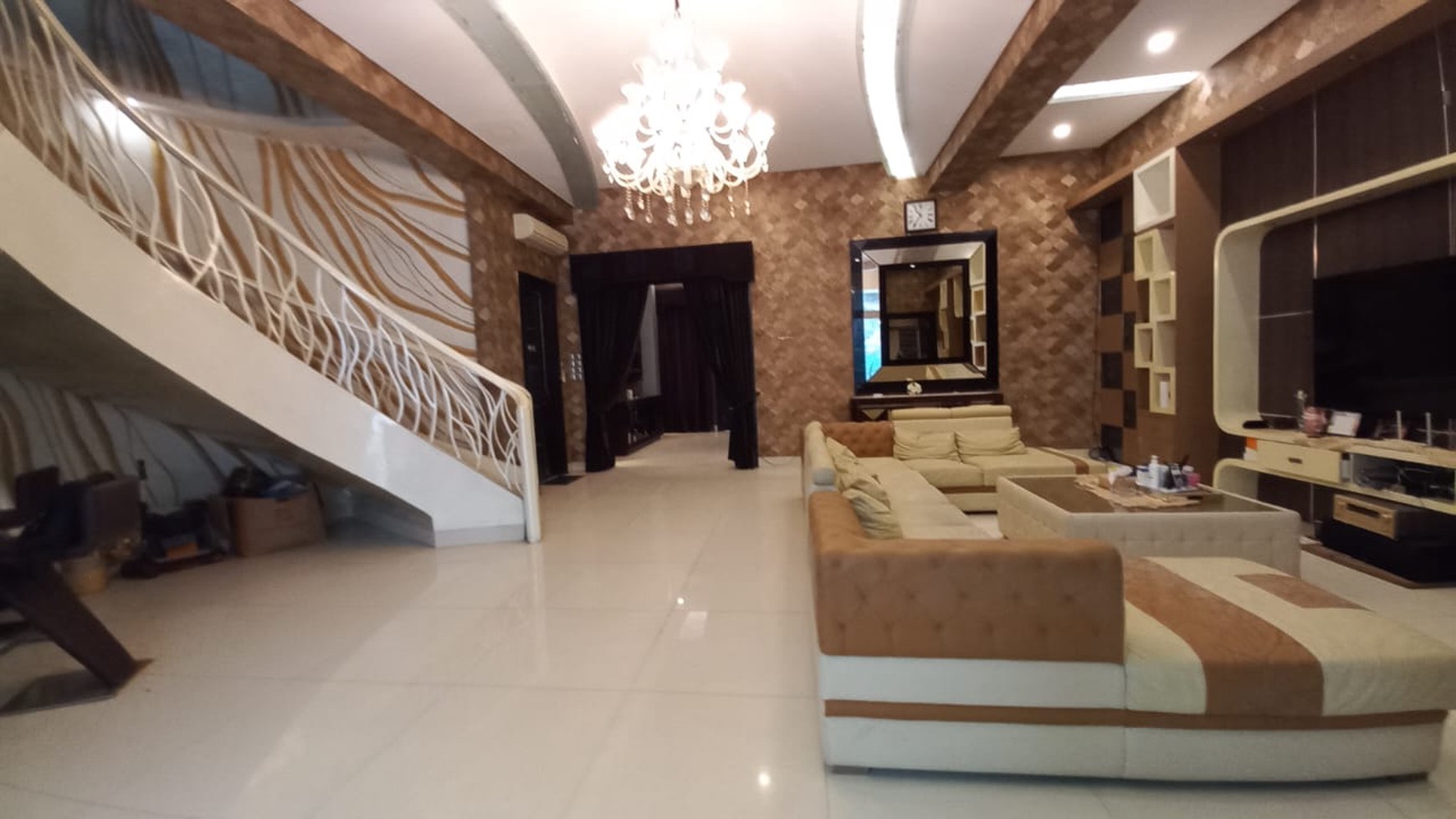 Rumah Hitung Tanah Area Cipete