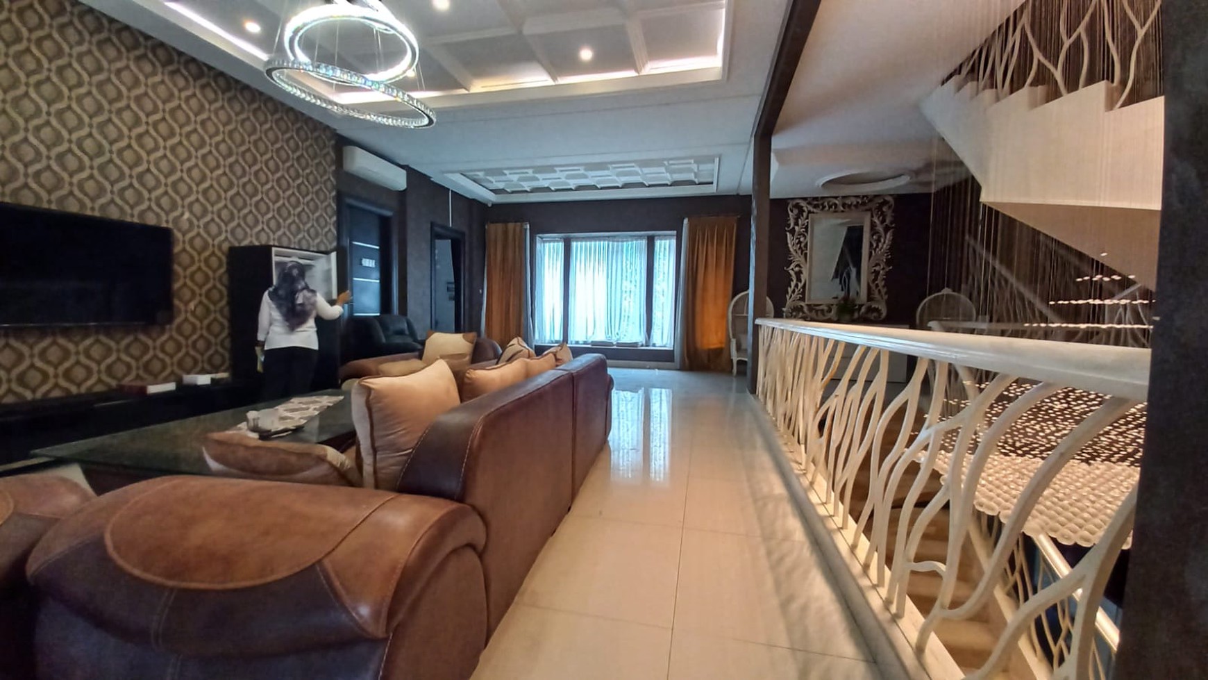 Rumah Hitung Tanah Area Cipete