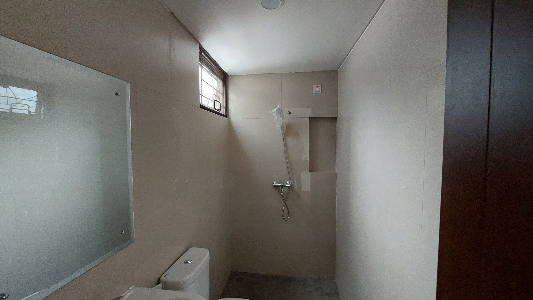 Rumah Brand New Mississippi Kota Wisata