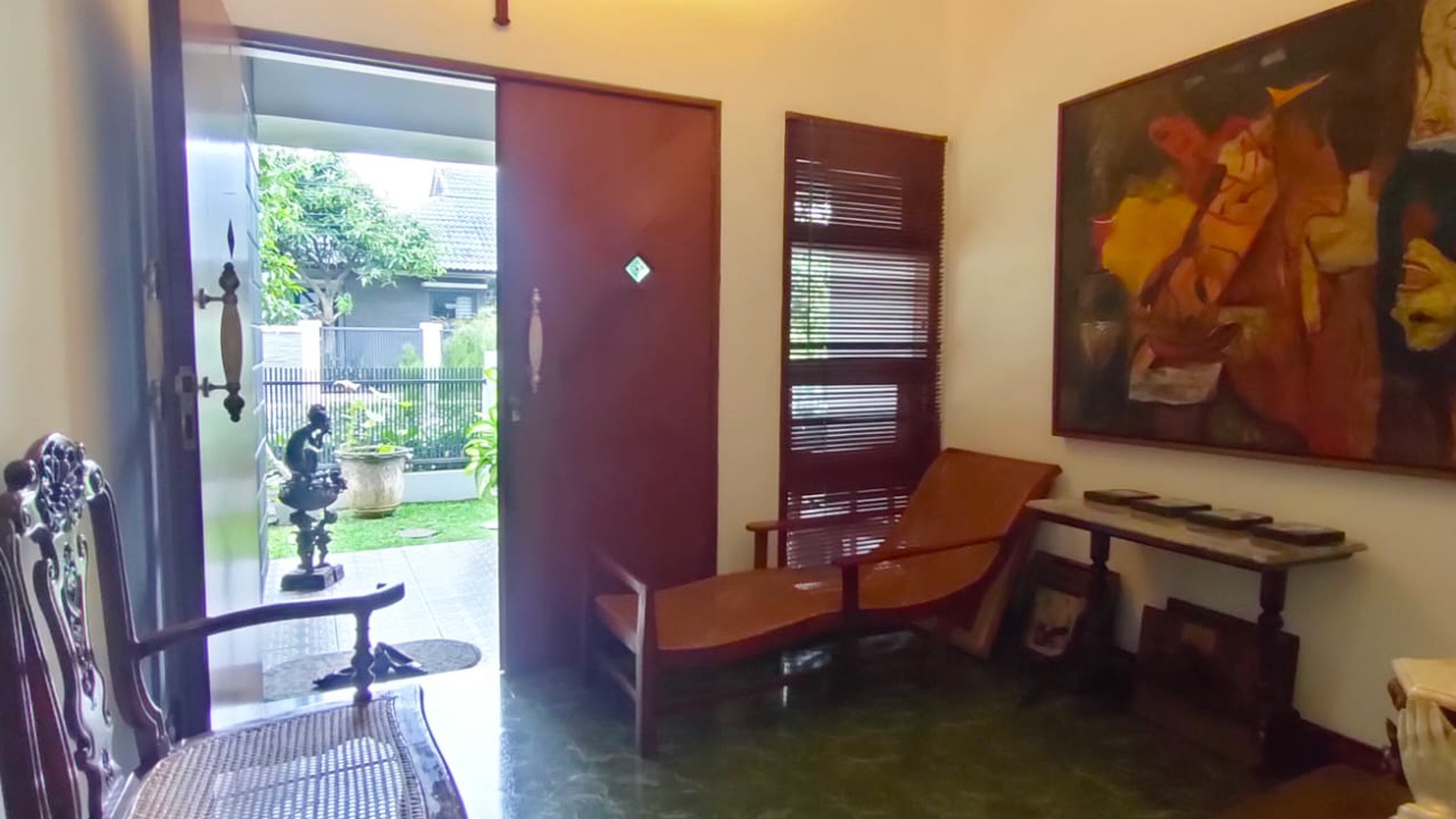 Rumah Cantik dan Siap Huni di Bintaro Jaya Sektor 3