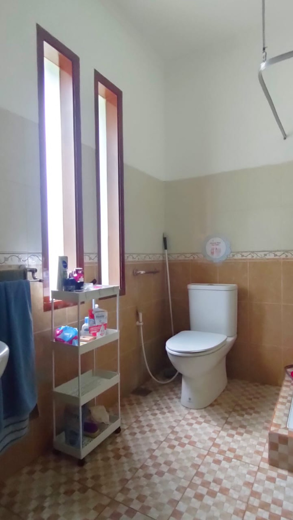 Rumah Cantik dan Siap Huni di Bintaro Jaya Sektor 3