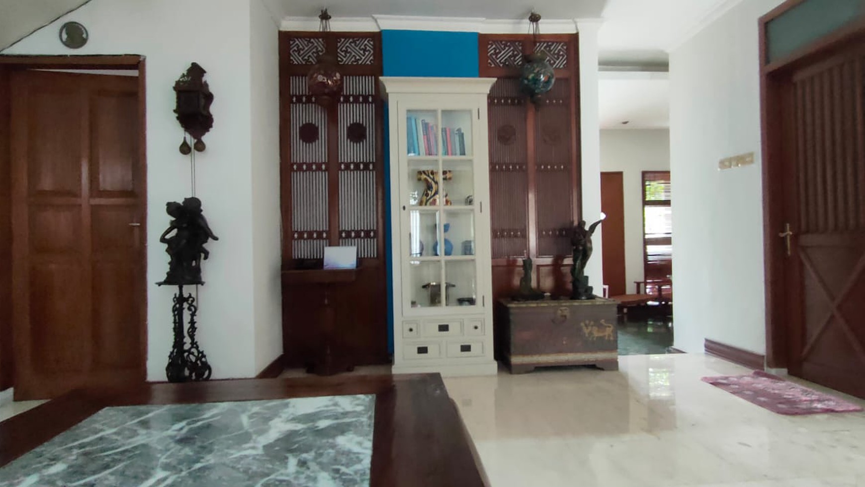 Rumah Cantik dan Siap Huni di Bintaro Jaya Sektor 3