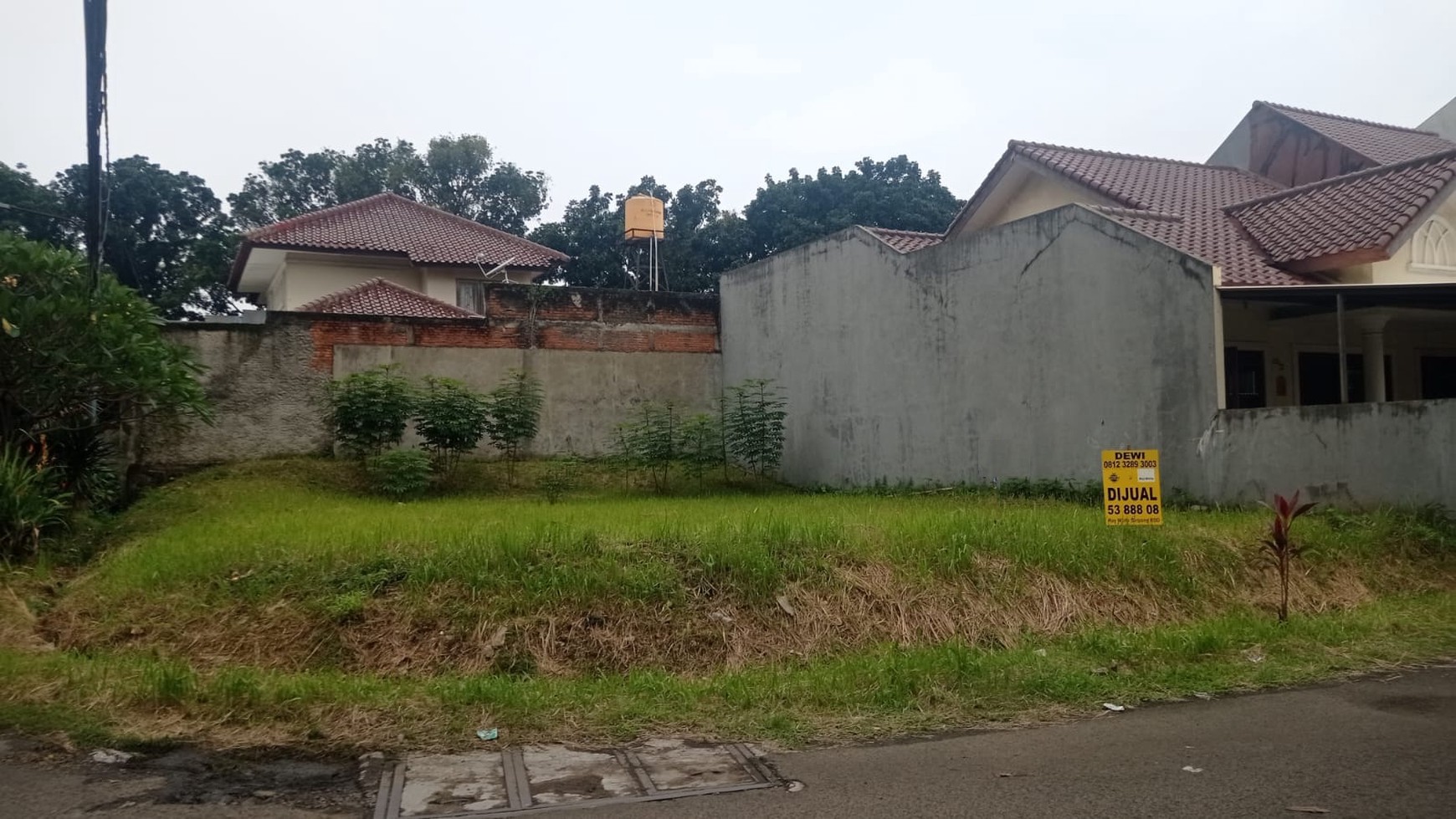 Kavling Hoek dekat security post Griya Loka SD city 