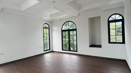 Rumah Baru Mewah Modern Classic Design  The Green BSD city 