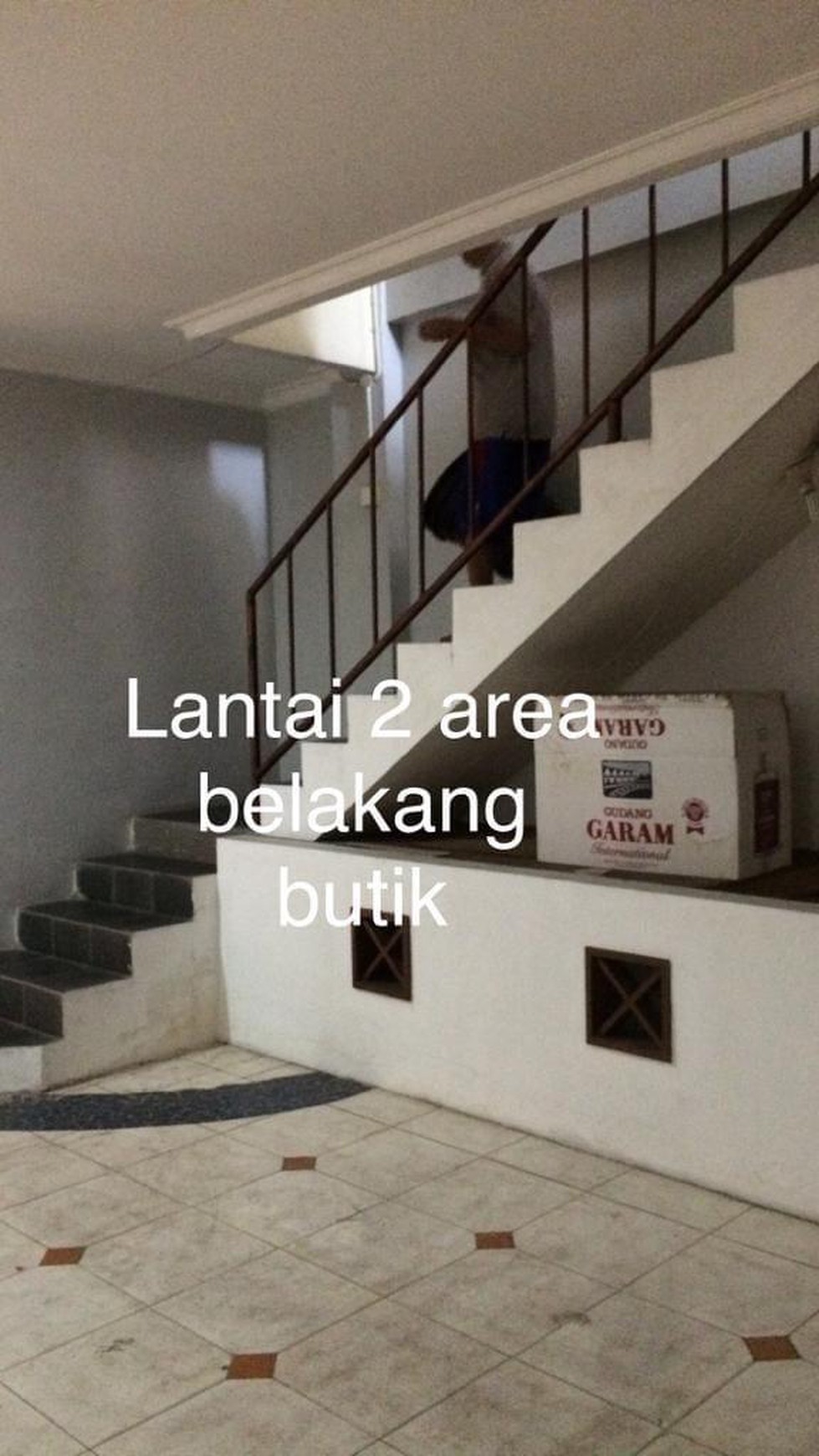 Ruko atau Office, Lokasi strategis di Kebayoran Lama