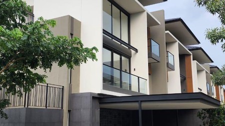 Turun harga rumah mewah di Navapark BSD 