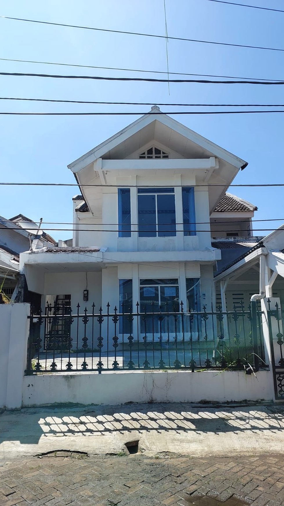 Rumah 2 lantai di bintaro Jaya sektor 5